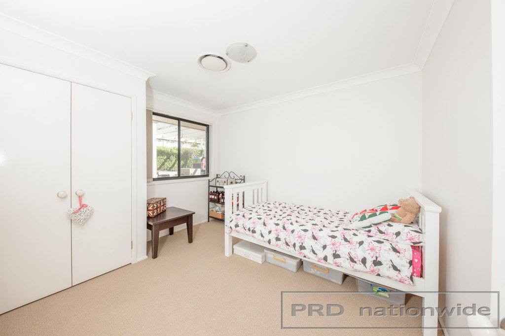 30 Pyalla Avenue ABERGLASSLYN 13