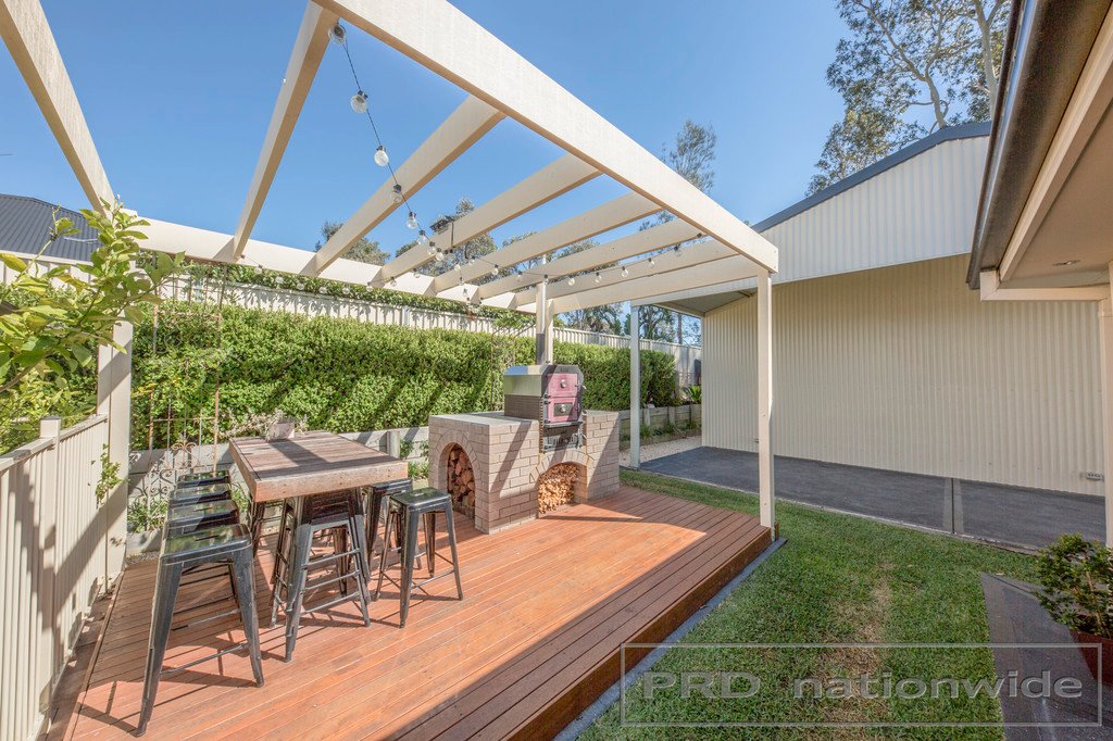 30 Pyalla Avenue ABERGLASSLYN 19