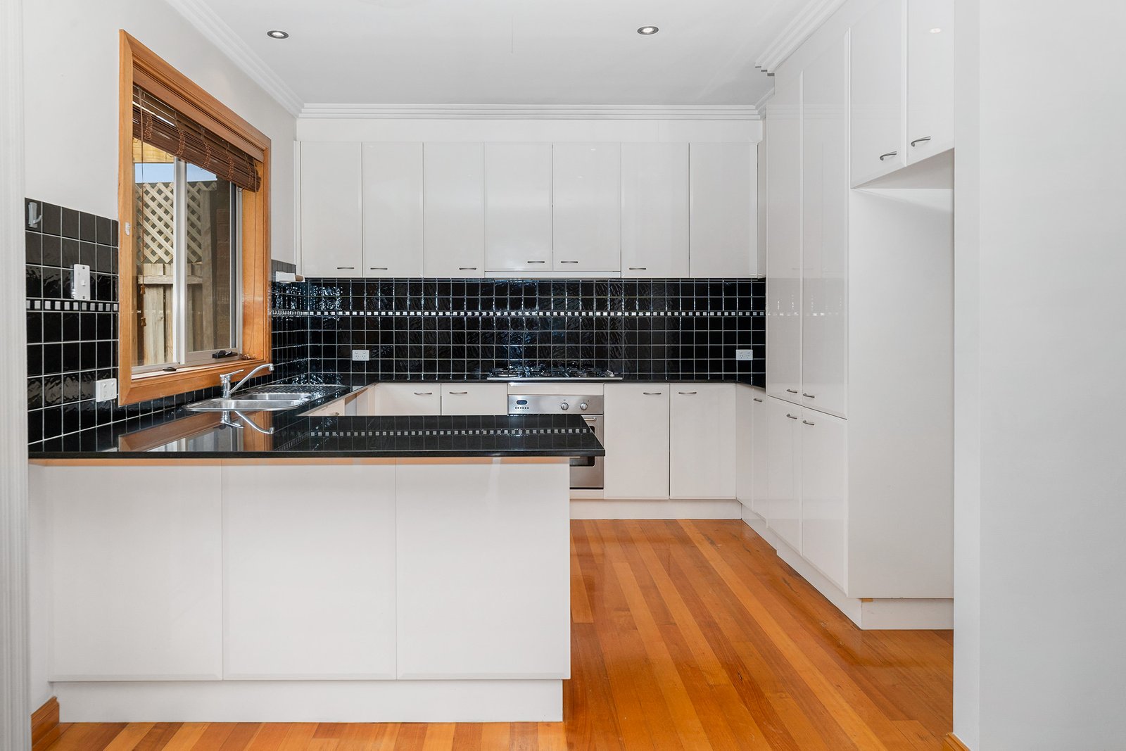 Real Estate and Property in 30 Queens Avenue, Doncaster, VIC