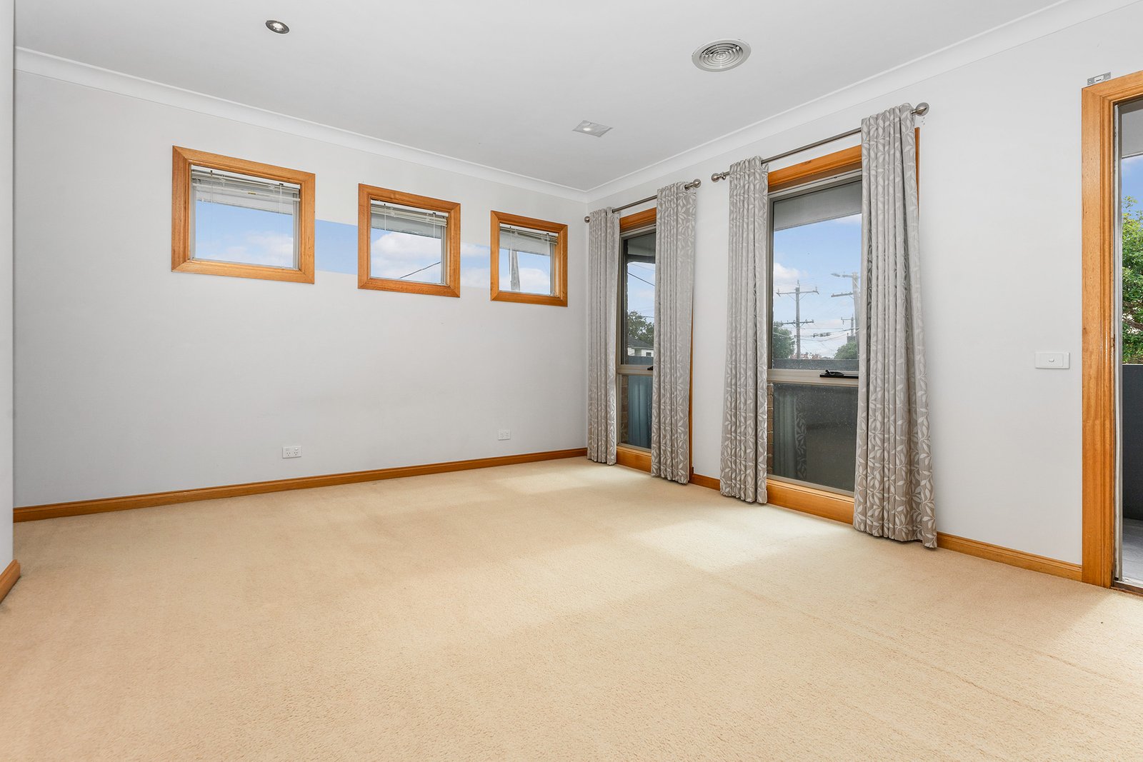 Real Estate and Property in 30 Queens Avenue, Doncaster, VIC