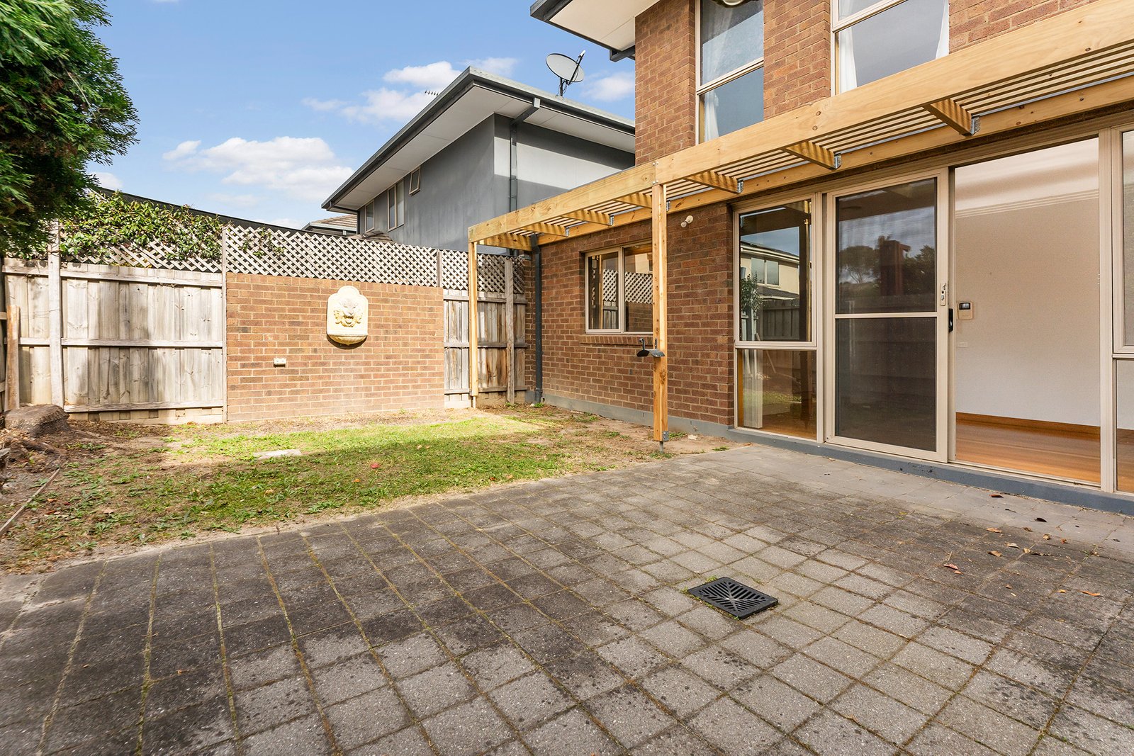 Real Estate and Property in 30 Queens Avenue, Doncaster, VIC