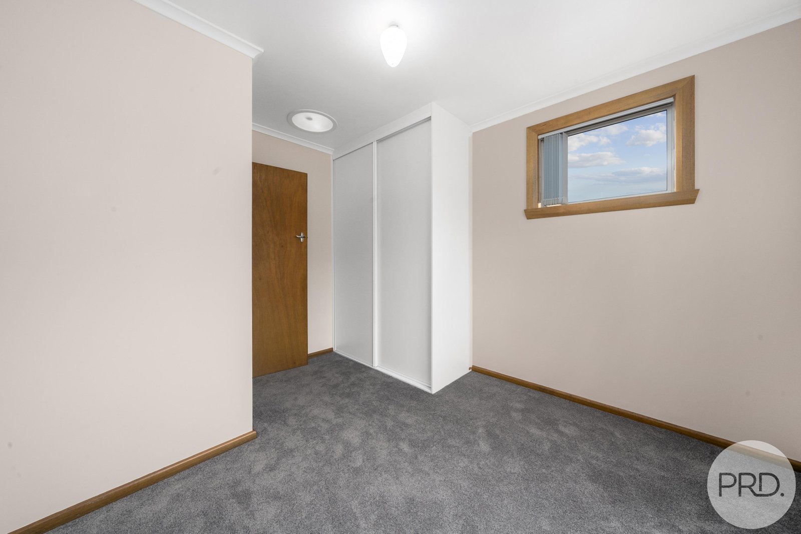30 Racecourse Road BRIGHTON 11