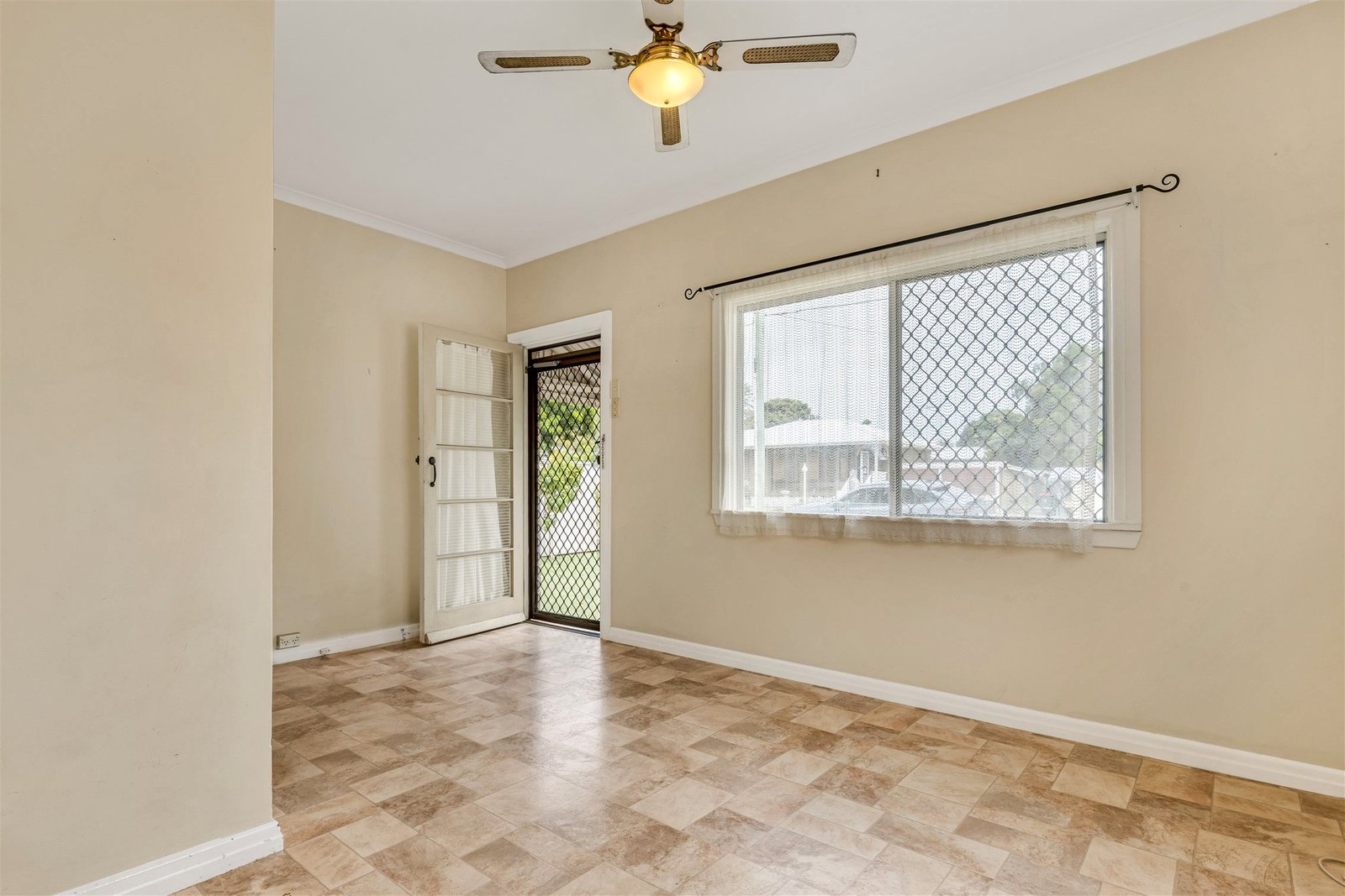 30 Raleigh St  VIRGINIA 6