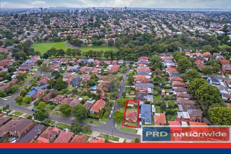 30 Renown Avenue OATLEY 2