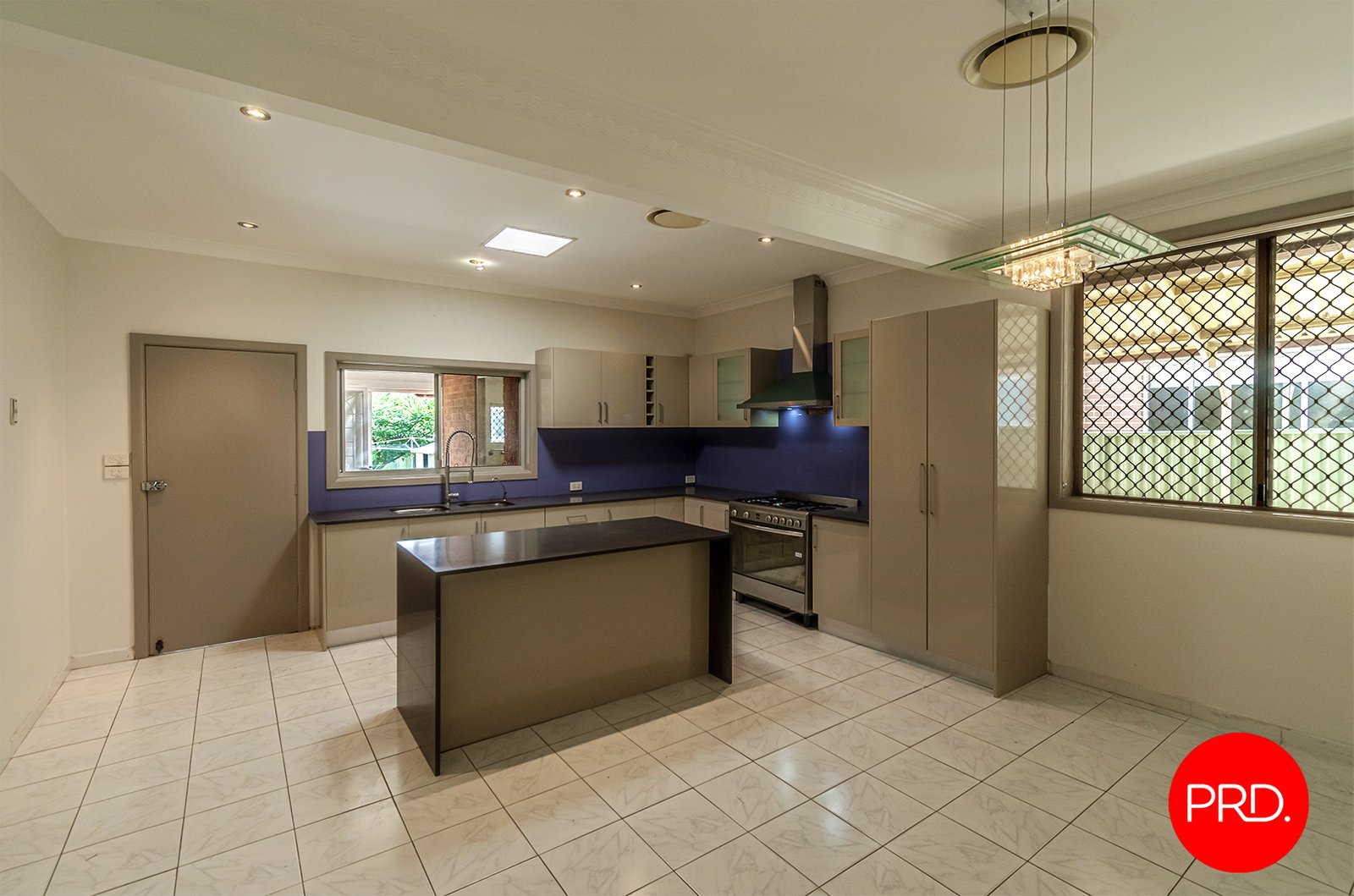 30 Robertson Road CHESTER HILL 3