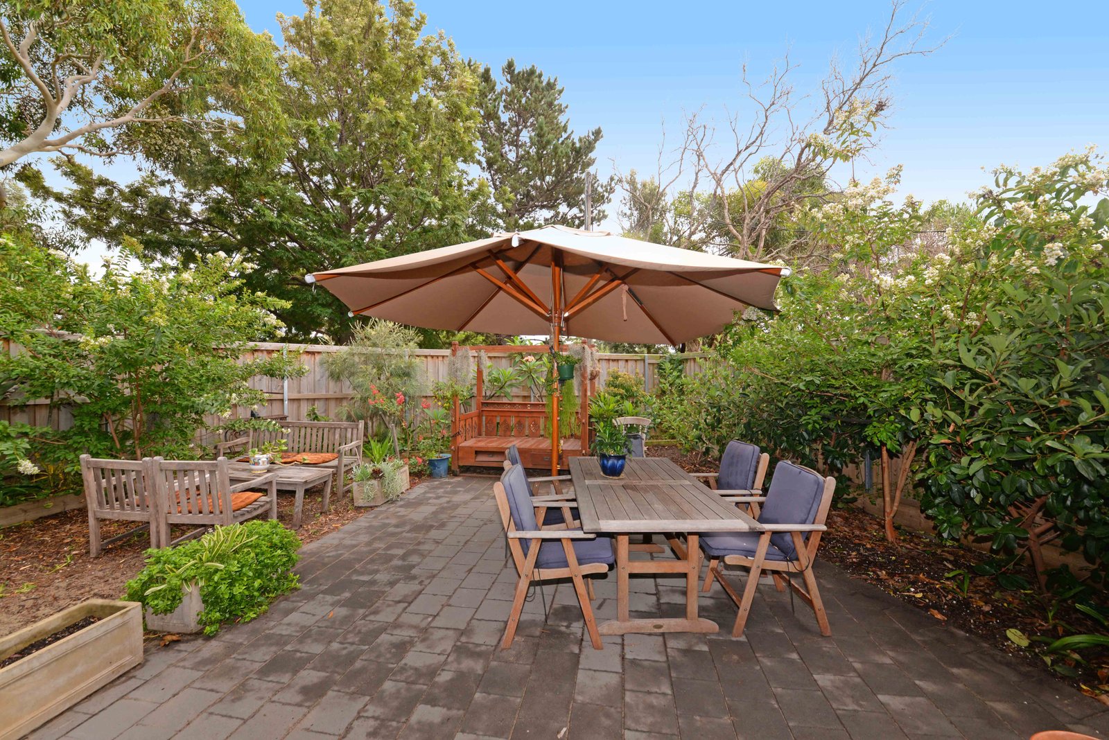 30 Romani Parade MATRAVILLE 7