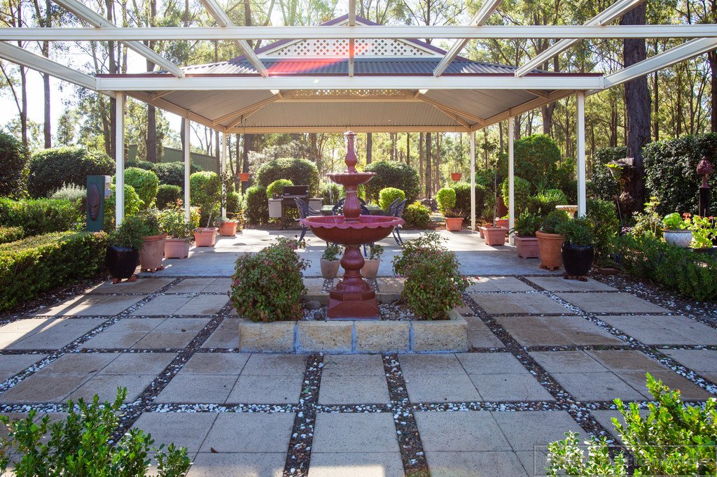 30 Rosebank Drive WALLALONG 2