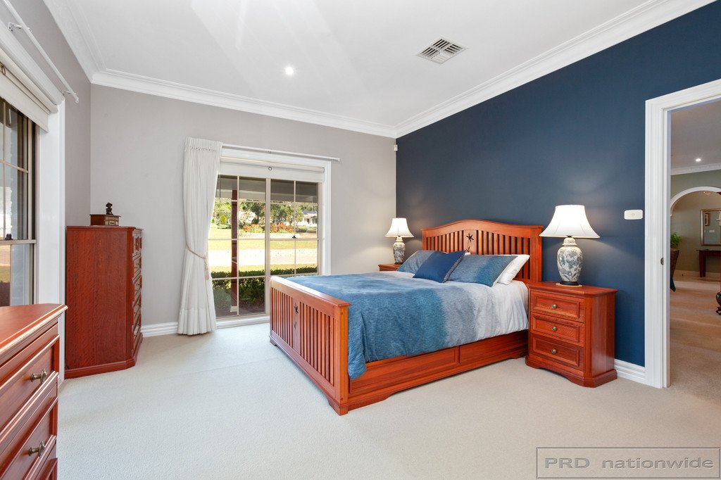 30 Rosebank Drive WALLALONG 4