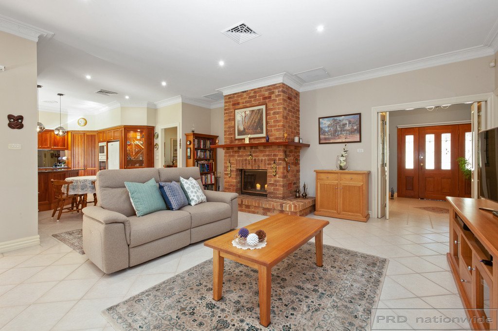 30 Rosebank Drive WALLALONG 7