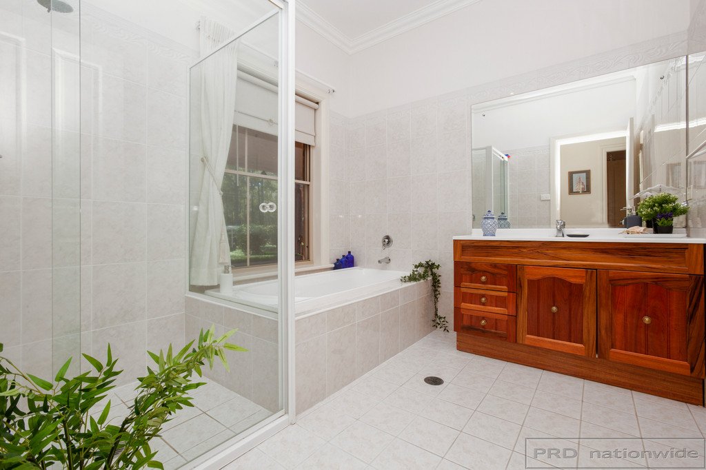 30 Rosebank Drive WALLALONG 12