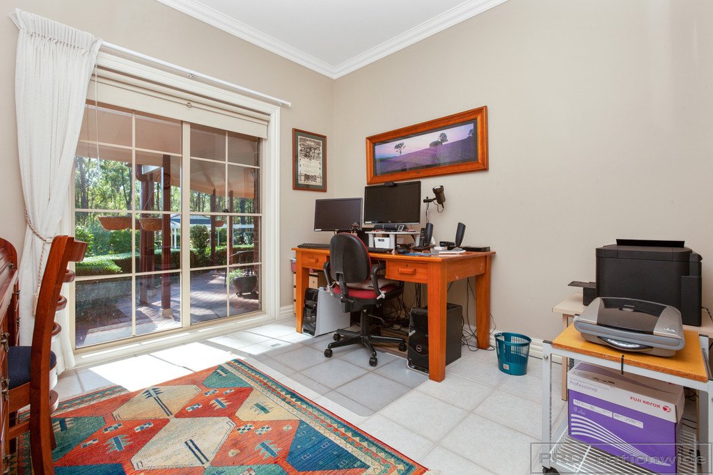 30 Rosebank Drive WALLALONG 16