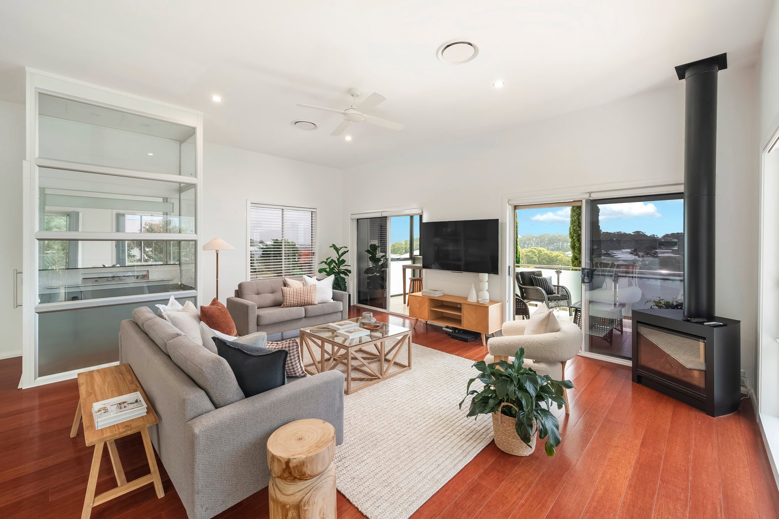 30 Saratoga Avenue CORLETTE 4