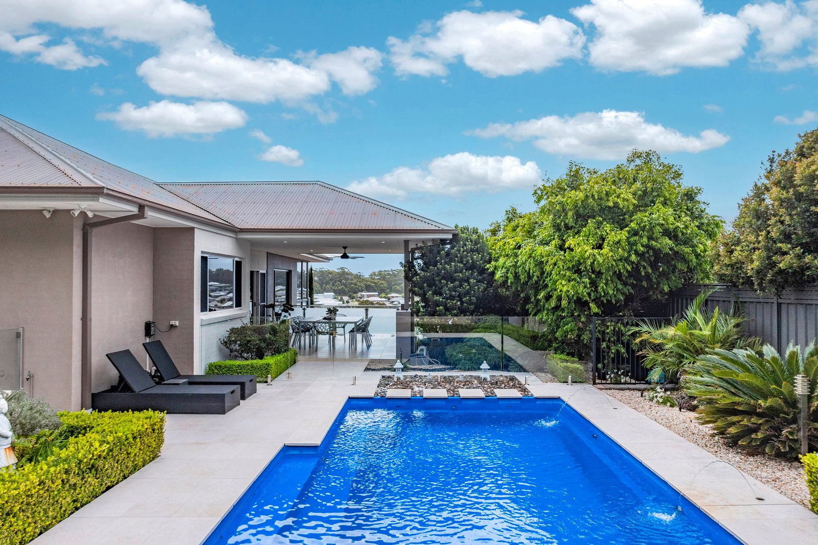 30 Saratoga Avenue CORLETTE 11