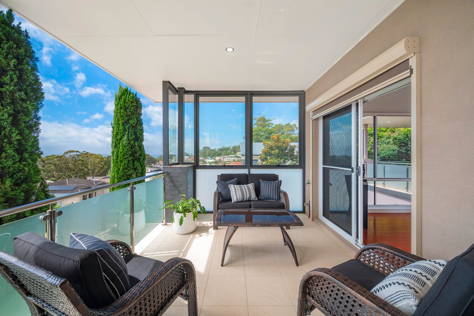 30 Saratoga Avenue CORLETTE 14