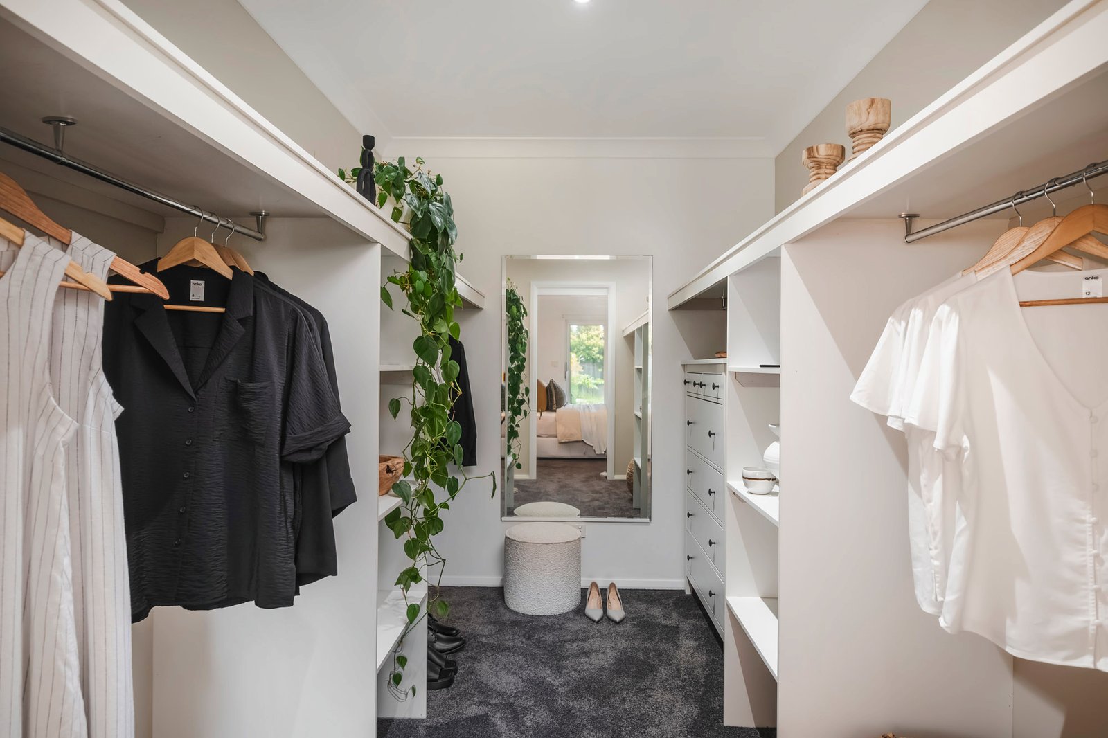 30 Saratoga Avenue CORLETTE 25