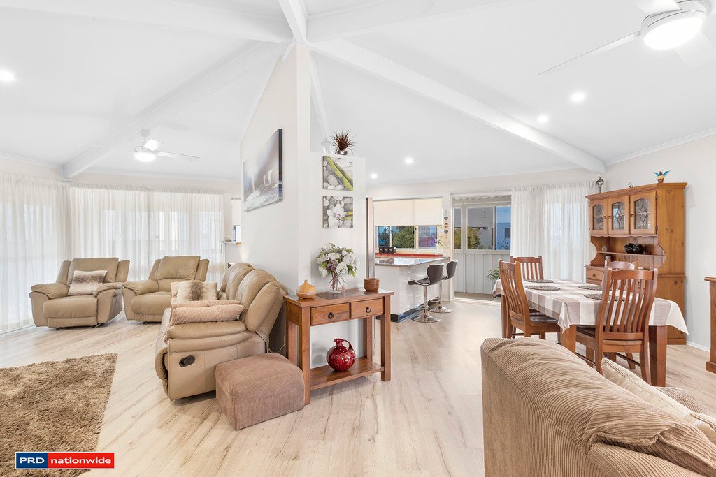 30 Scott Circuit SALAMANDER BAY 12