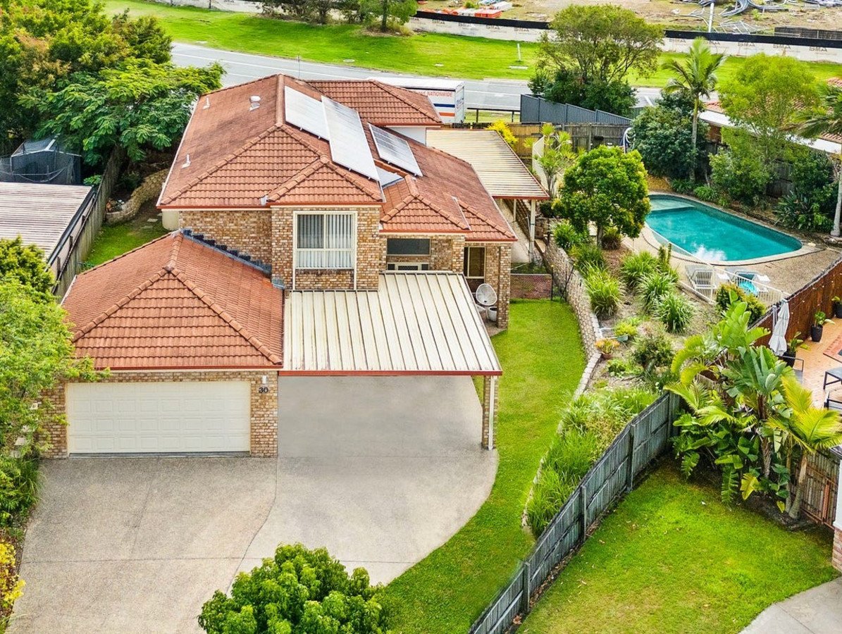 30 Sharscay Close Burleigh Heads 1