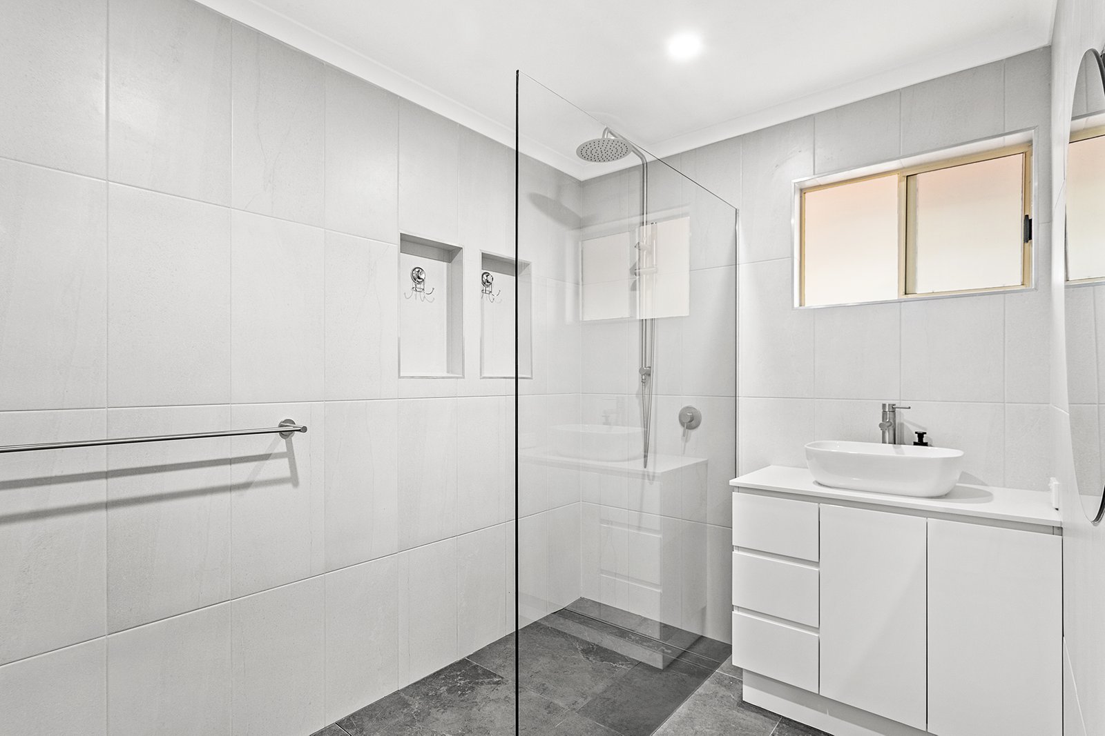 30 South Molle Boulevard CANNONVALE 8