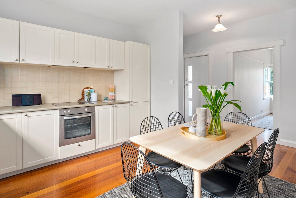 30 Springfield Avenue MOONAH 4