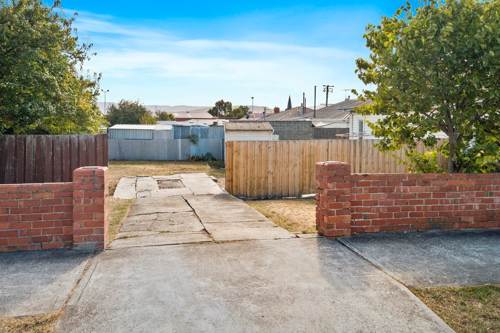 30 Springfield Avenue MOONAH 17