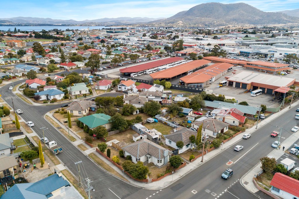 30 Springfield Avenue MOONAH 23