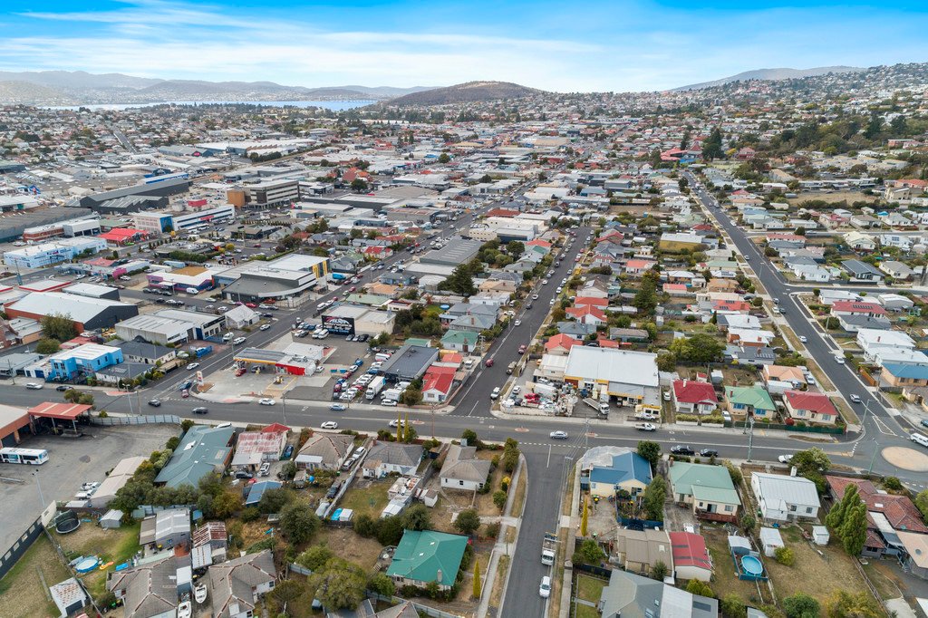 30 Springfield Avenue MOONAH 25