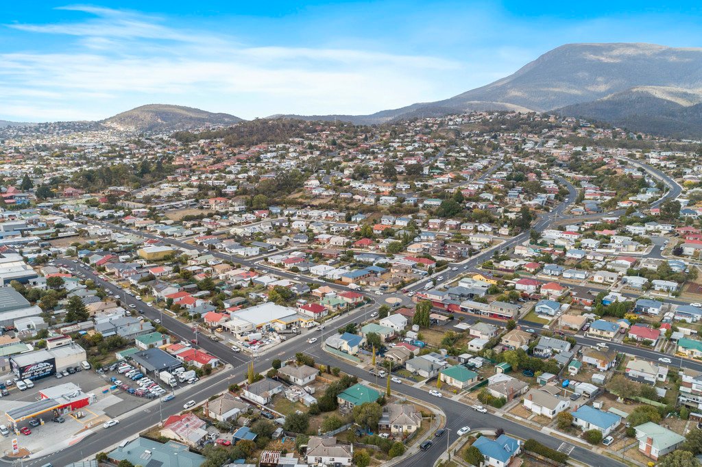 30 Springfield Avenue MOONAH 26