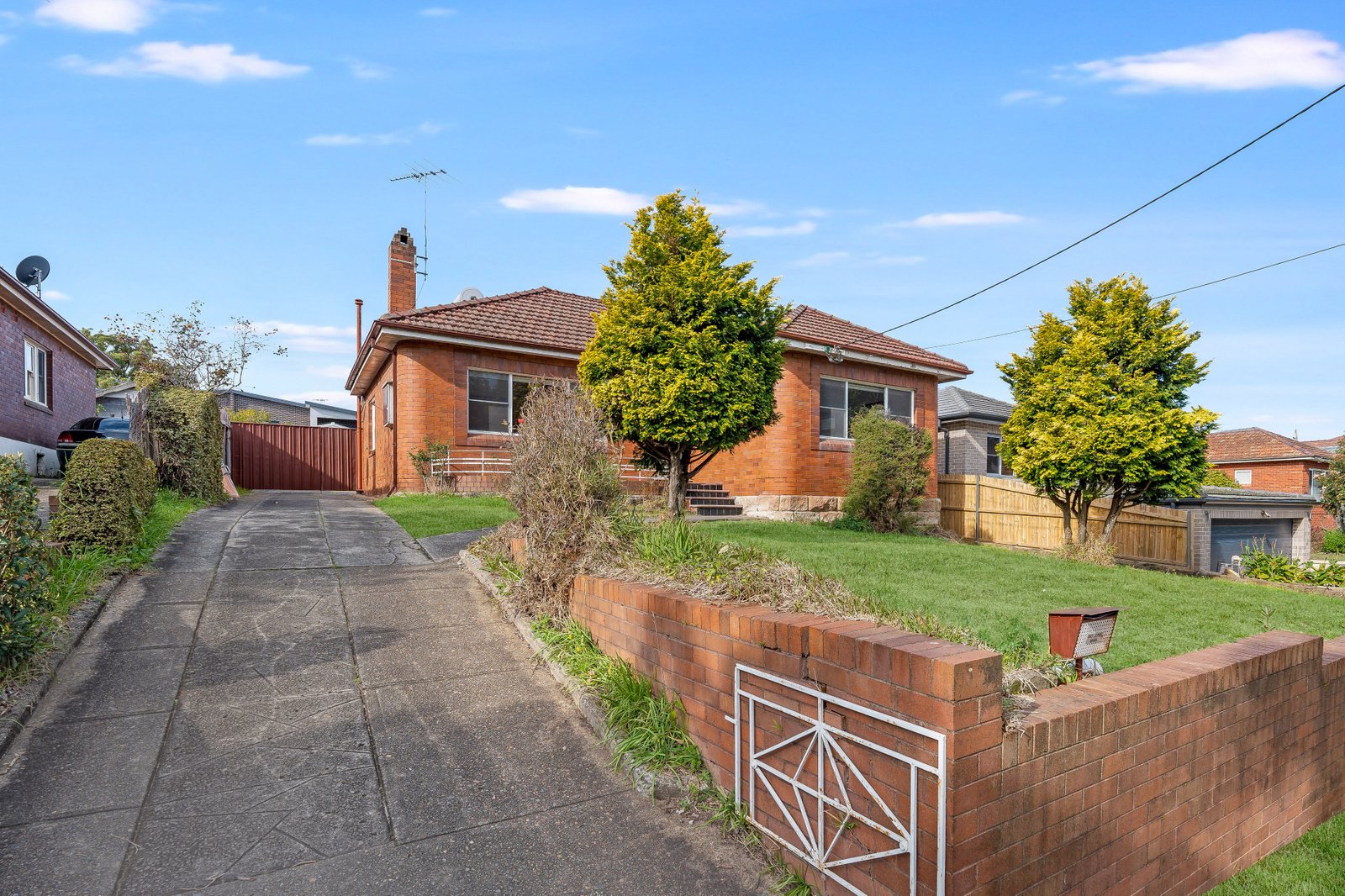 30 St Elmo Parade KINGSGROVE 7