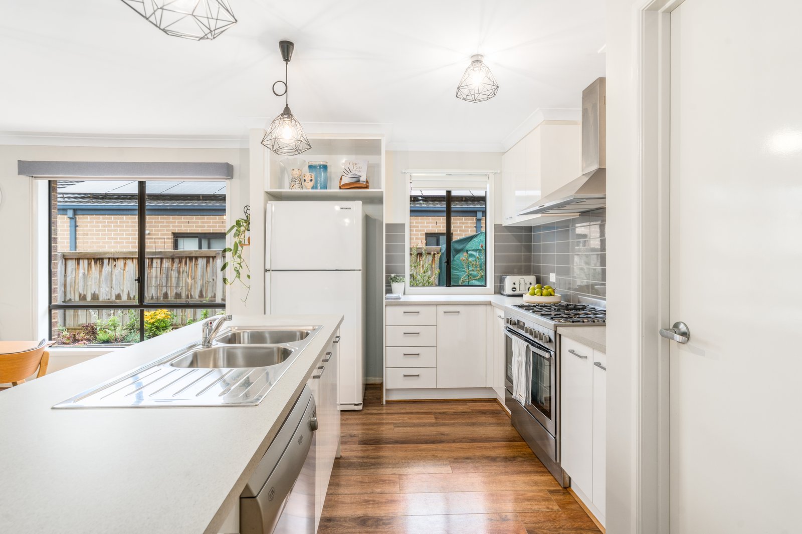 Gallery: 30 Stonebridge Road