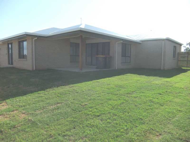 30 SURITA Court BOYNE ISLAND 6