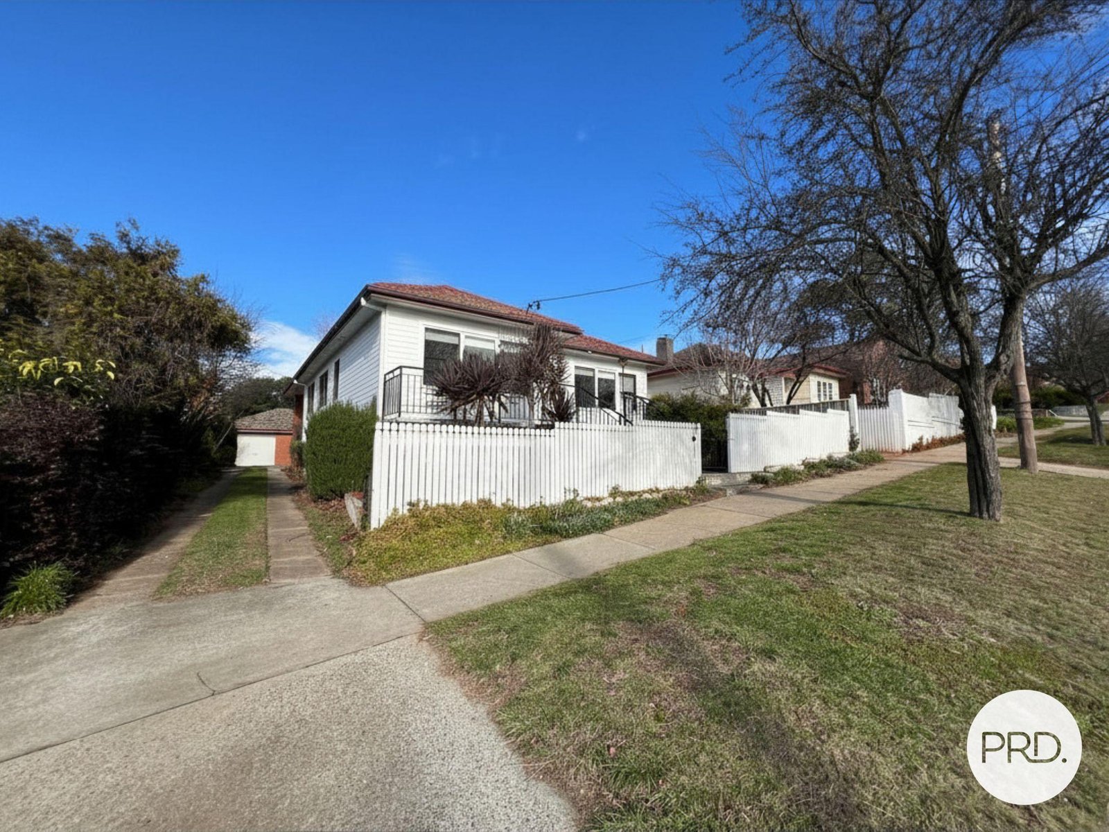 30 Surveyor Street QUEANBEYAN 20