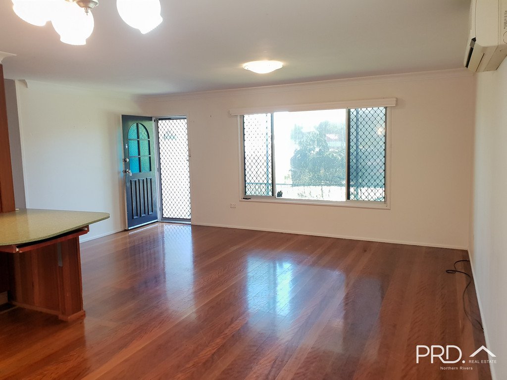 30 Taylor Avenue GOONELLABAH 2