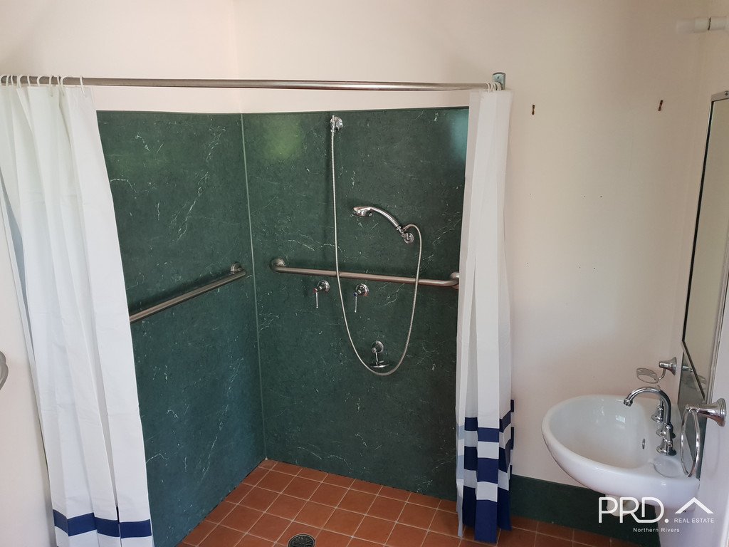 30 Taylor Avenue GOONELLABAH 12