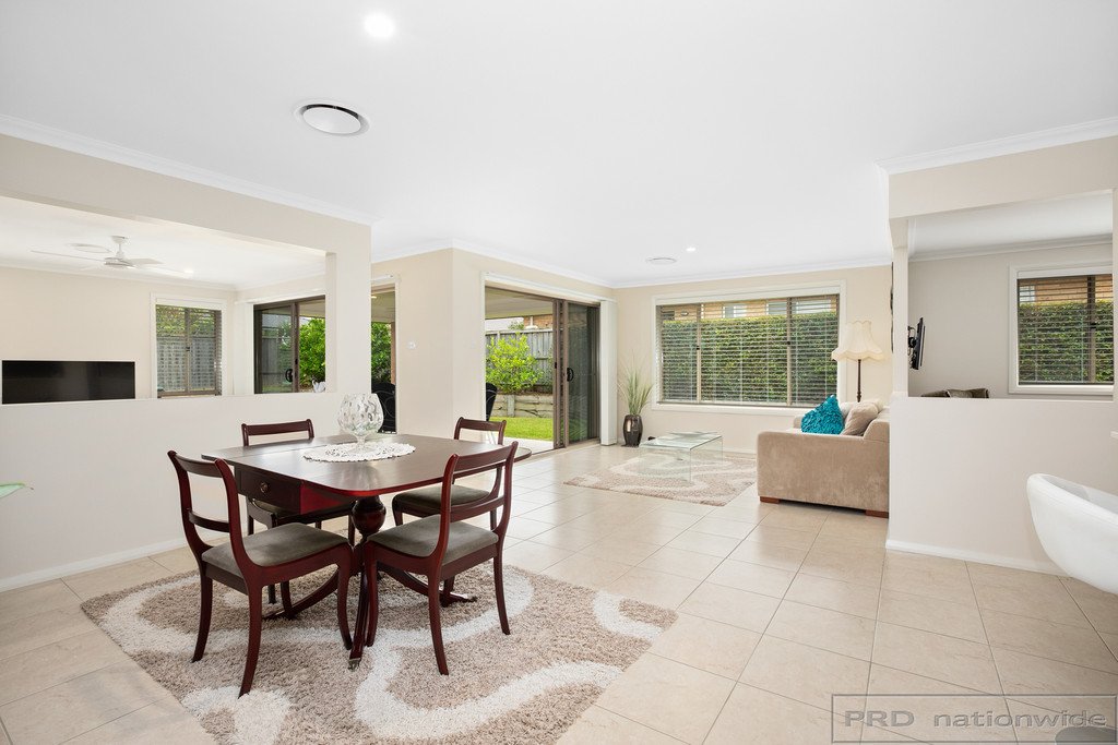 30 Teal Street ABERGLASSLYN 8