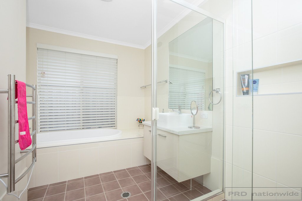 30 Teal Street ABERGLASSLYN 18