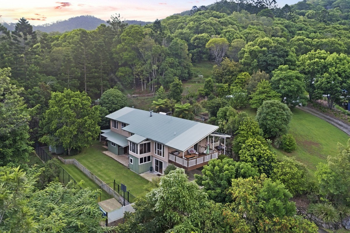 30 Thomas Waters Road TALLEBUDGERA VALLEY 5