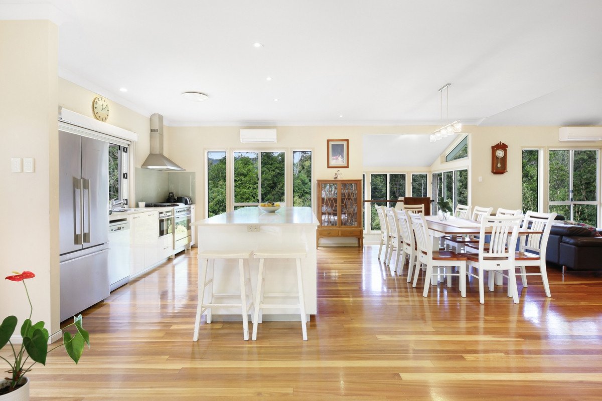 30 Thomas Waters Road TALLEBUDGERA VALLEY 7