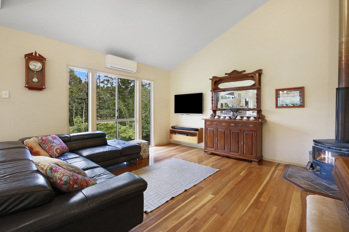 30 Thomas Waters Road TALLEBUDGERA VALLEY 11