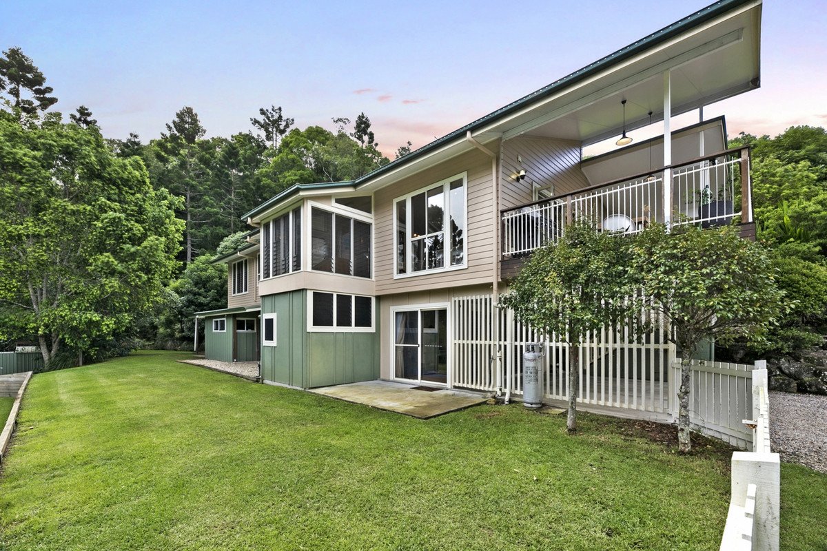 30 Thomas Waters Road TALLEBUDGERA VALLEY 17