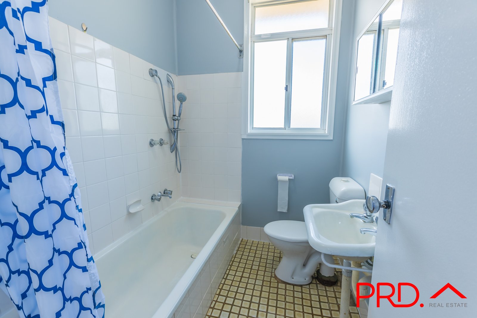 30 Thompson Crescent TAMWORTH 6