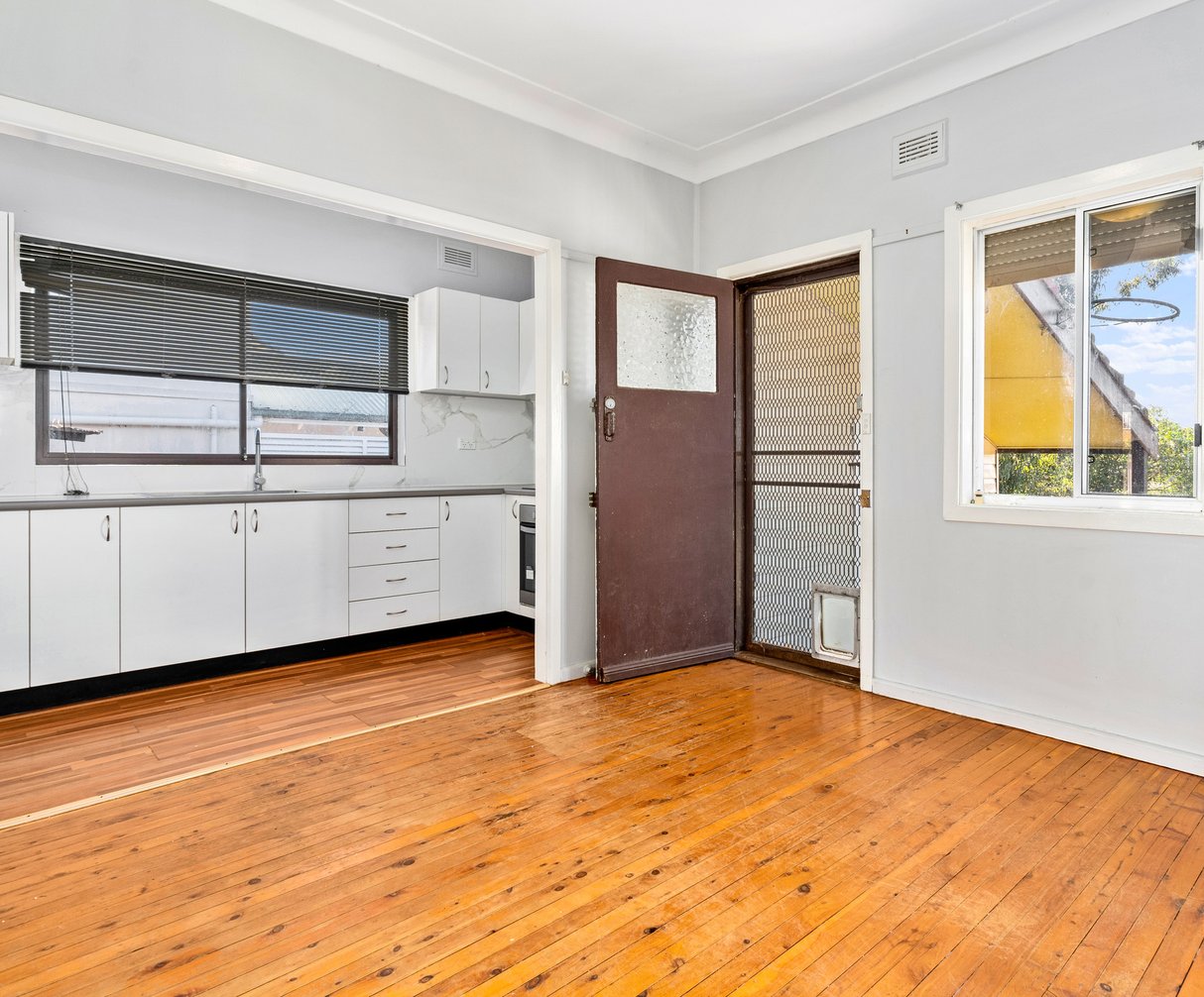 30 Tobys Boulevard MOUNT PRITCHARD 3