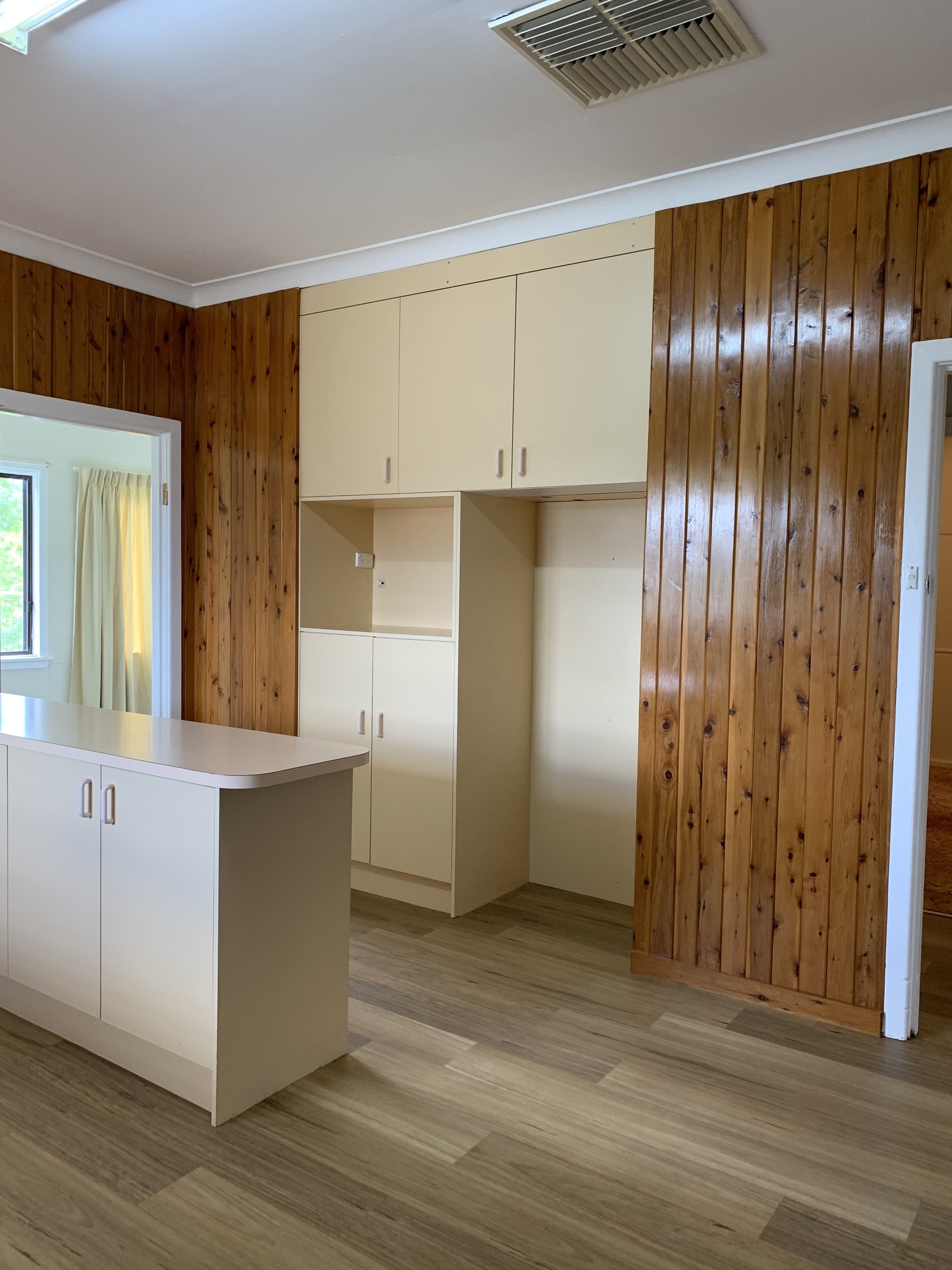 30 Tom Street SOUTH GUNDAGAI 4