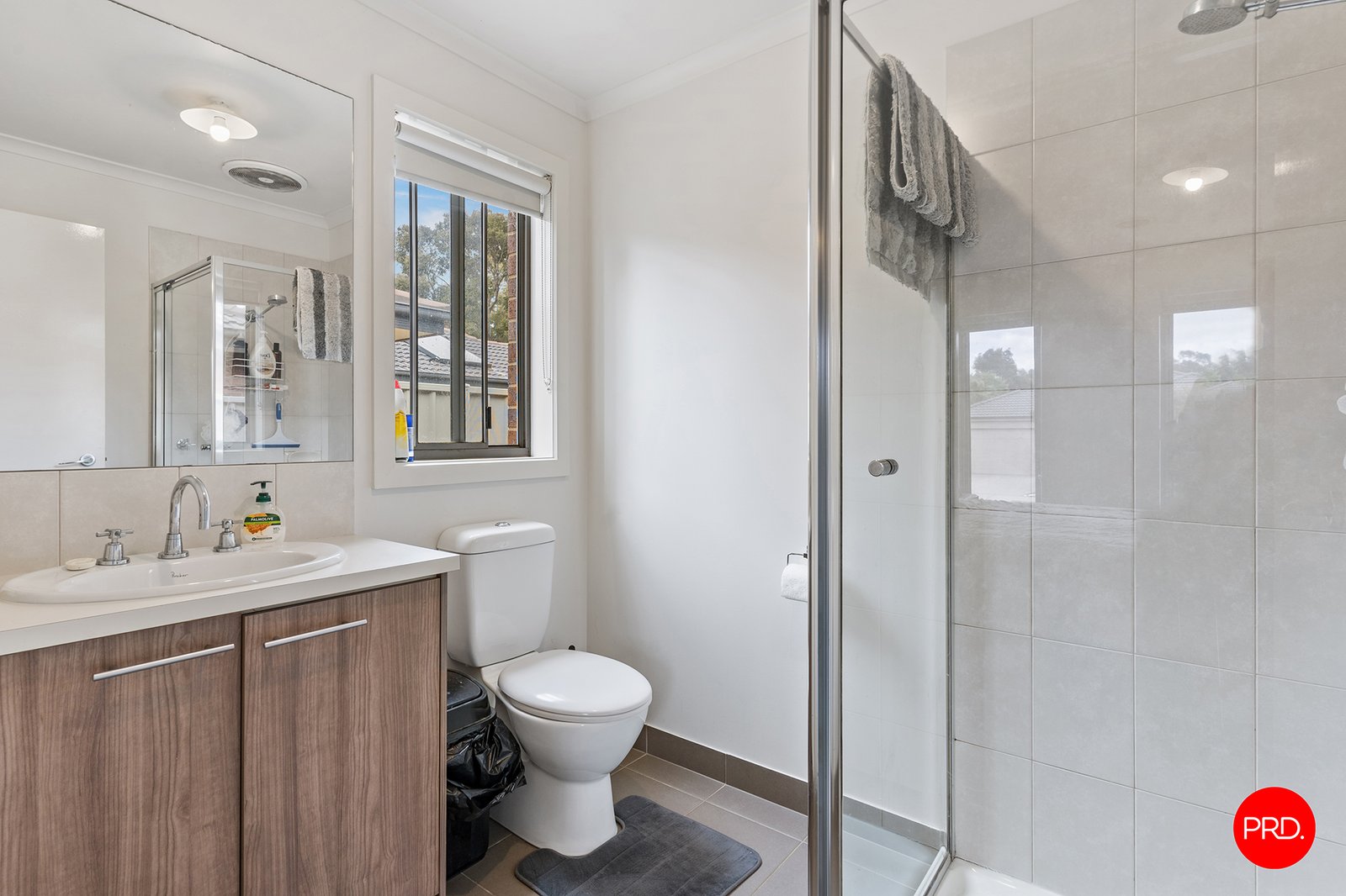 30 Topaz Avenue WHITE HILLS 11