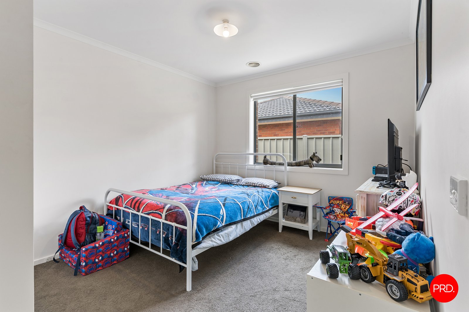 30 Topaz Avenue WHITE HILLS 12
