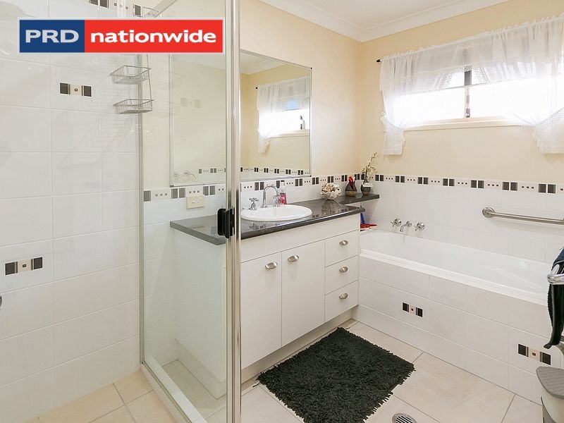 30 Tree View Road TOOGOOM 21