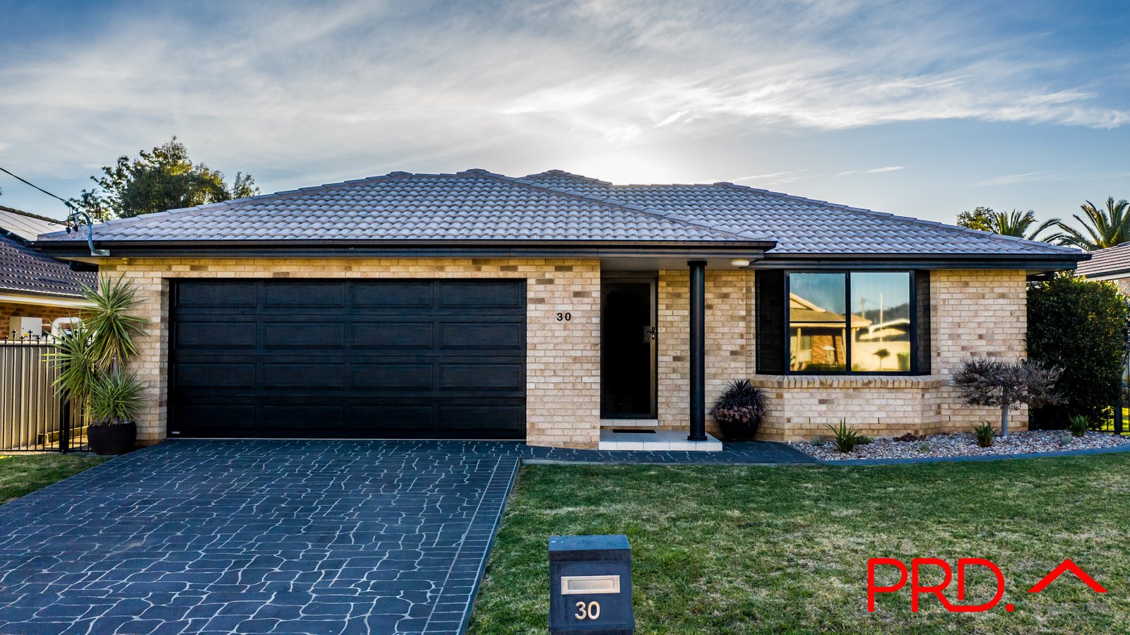 30 Wagonia Drive KOOTINGAL 1