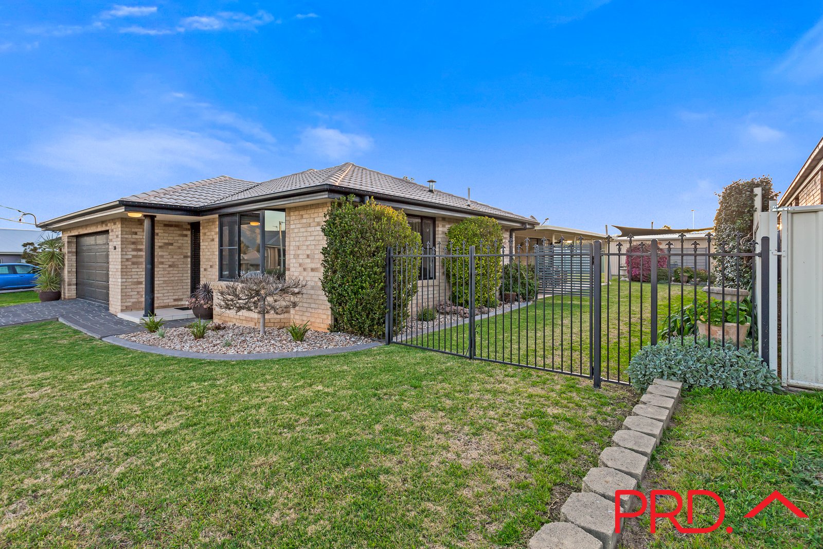 30 Wagonia Drive KOOTINGAL 8