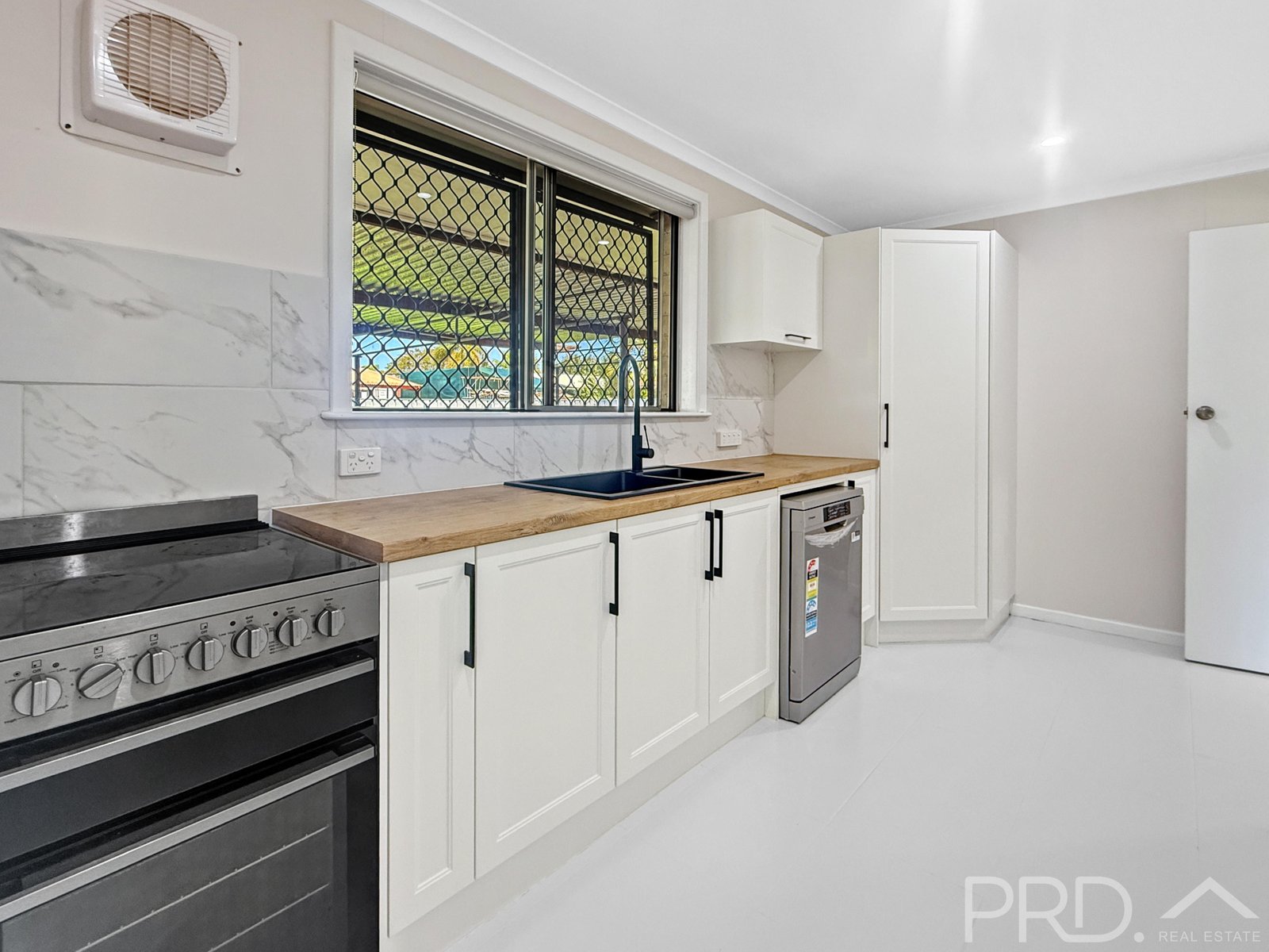 30 Walcott Way BULGARRA 10