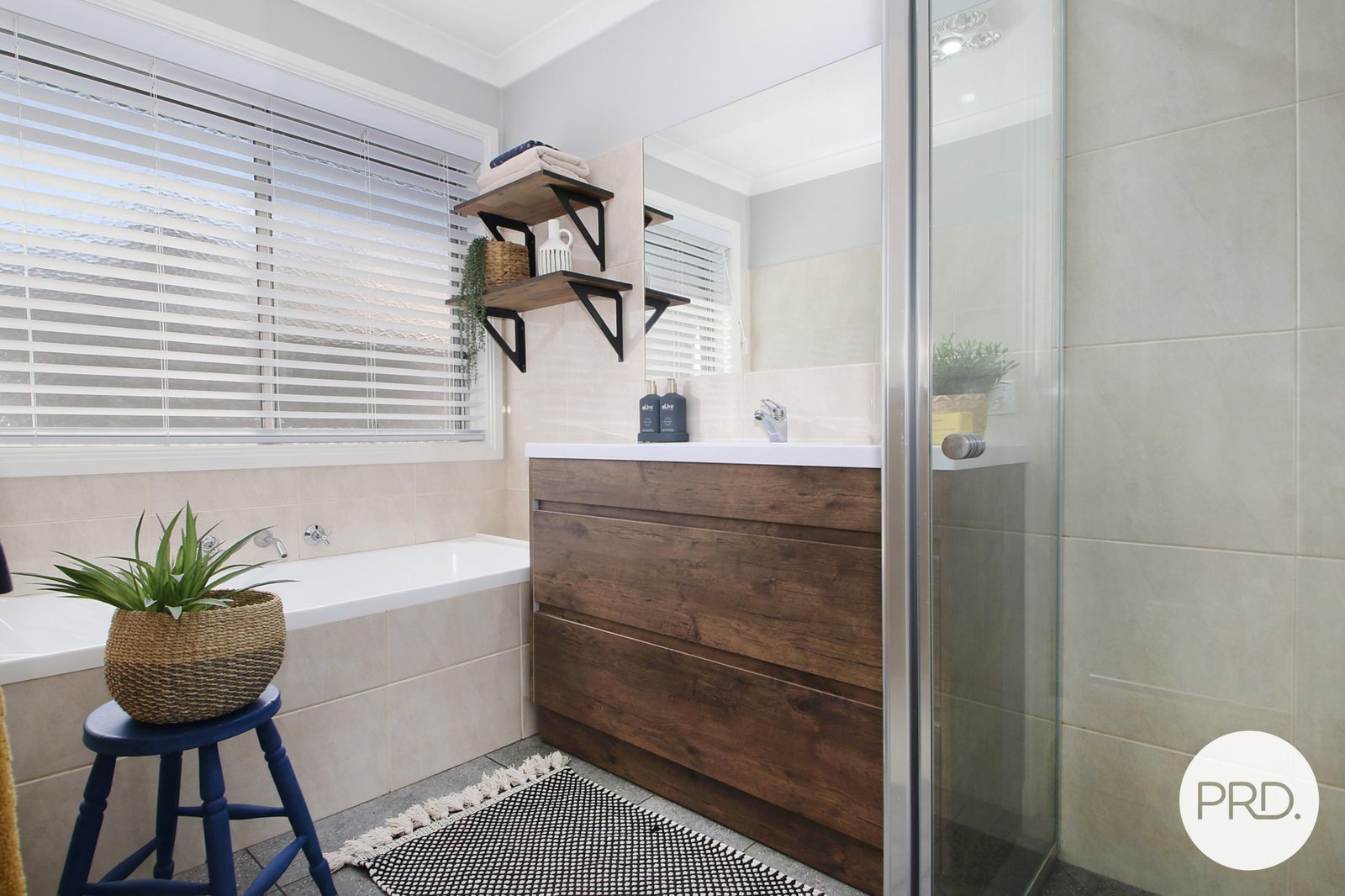 30 Waldner Court LAVINGTON 12