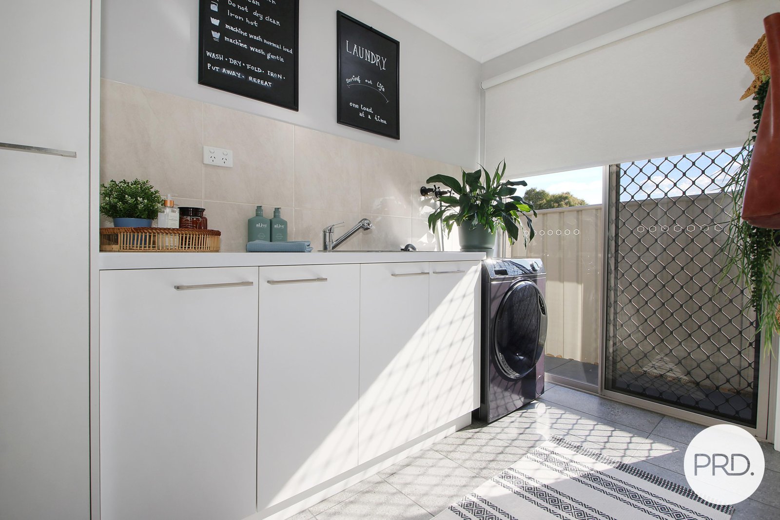 30 Waldner Court LAVINGTON 13